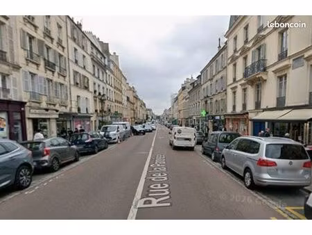 boutique 35 m² versailles