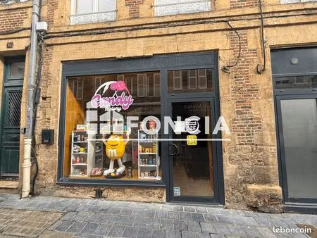 local commercial 32 m²