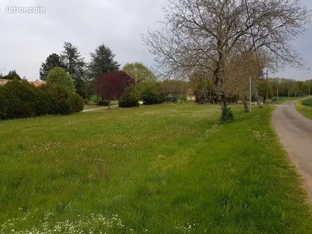 terrain 1620 m² saint germain de montbron