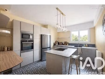 appartement 6 pièces 163 m²