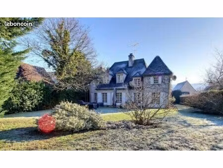 villa 4/5 chambres en vallée de chevreuse