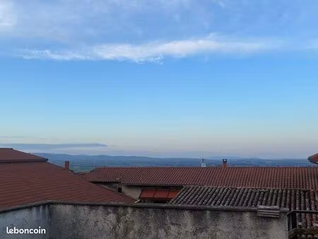 t3 avec grande terrasse