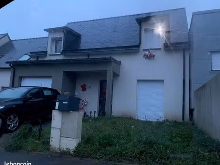 maison récente à lecousse 4 chambres