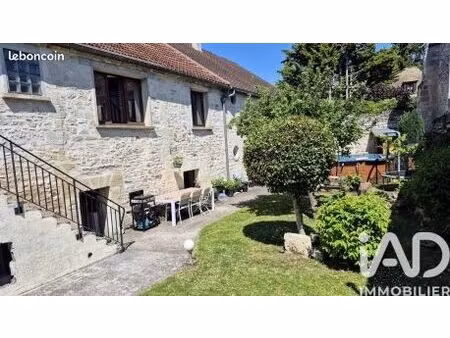 longère 8 pièces 202 m²