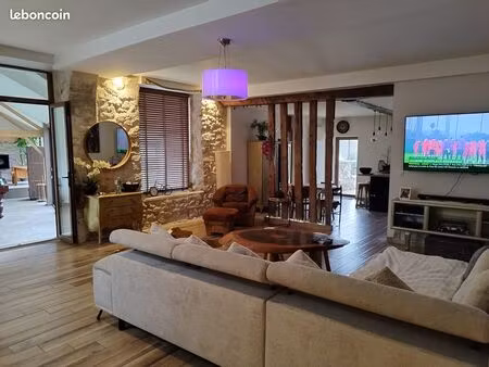 maison de caractère a vendre