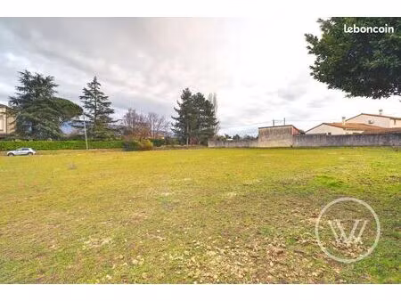 terrain 1 092 m² montmeyran