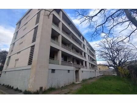 appartement avignon 66 m² t-4 à vendre  87 000 €
