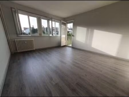 appart f3 à bart (vers montbéliard) + parking