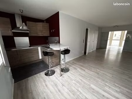 appartement t2 avec place parking privative