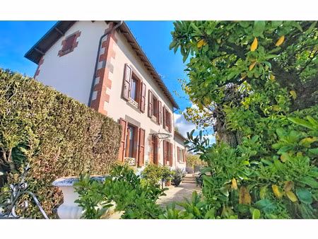 maison arpajon-sur-cère 141.94 m² t-5 à vendre  223 500 €