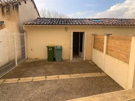 a louer maison avec jardin + garage - chenac saint seurin d'uzet proche cozes mortagnes su