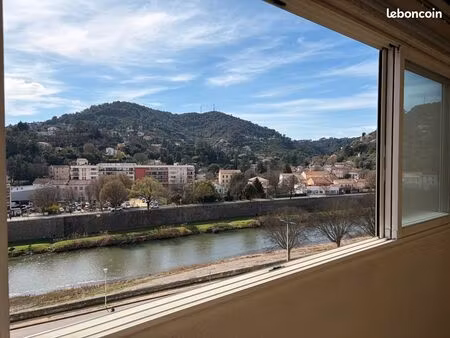 ? t3 lumineux 70m² - vue panoramique gardon & parking privatif - alès centre vivez au ryth