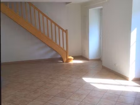 à louer à valdahon