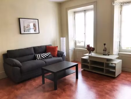 t2 meublé centre ville