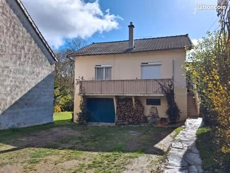 maison individuelle-139m2- 5 pièces