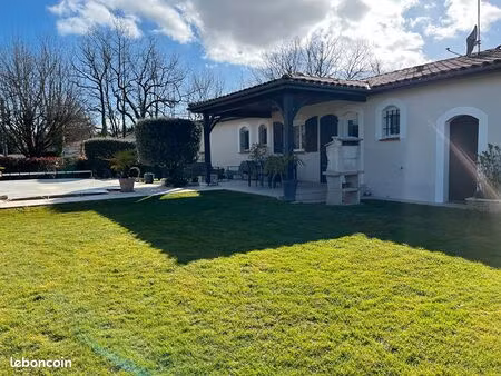 villa 4 pièces 103 m²