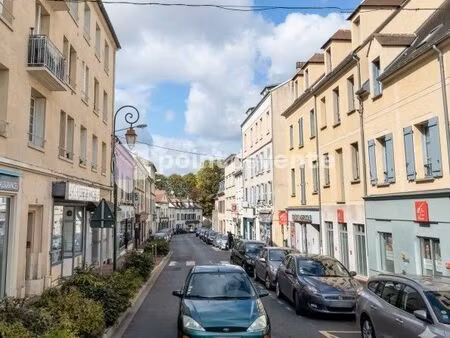 local commercial 202 m²