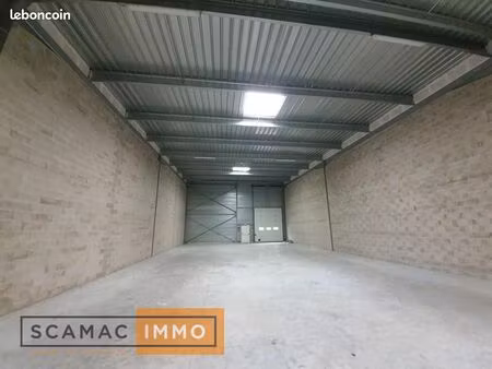 local d'activité 1 148 m²