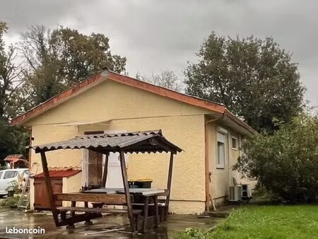 villa 4 pièces 77 m²