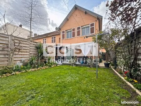 maison 4 pièces 80 m²