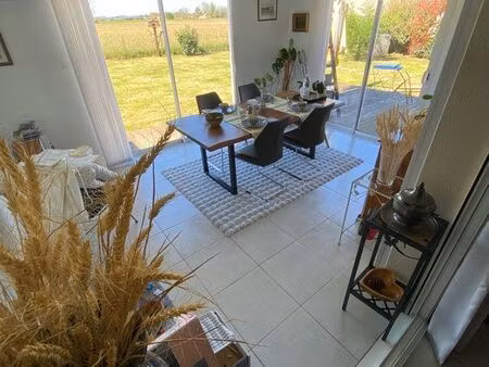 superbe villa plain pied entièrement clôturée