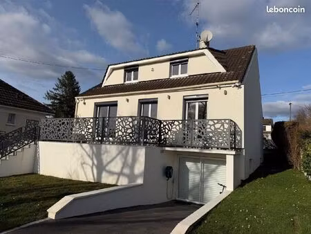 pavillon 7 pièces 129 m²