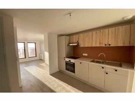 location appartement  m² t-2 à armentières  620 €