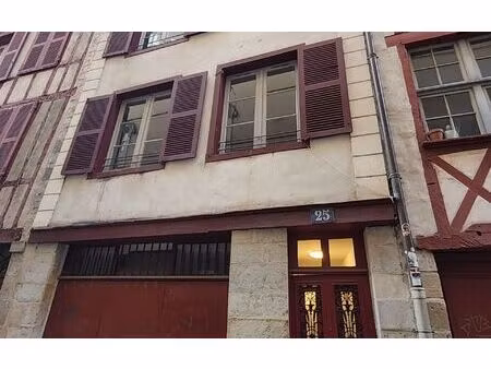 location appartement  m² t-2 à bayonne  568 €