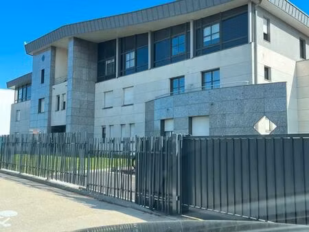 sudio meublé à paramé