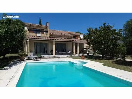 maison 133 m2 + 20m2 aménageable