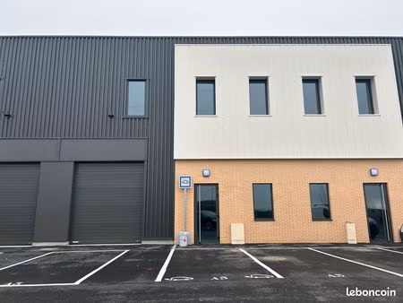 local professionnel 207 m2 persan