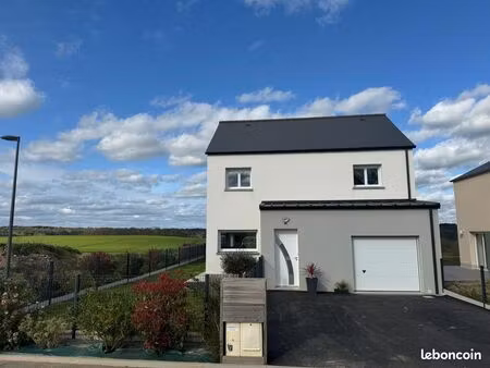 maison 4 pièces 97m²