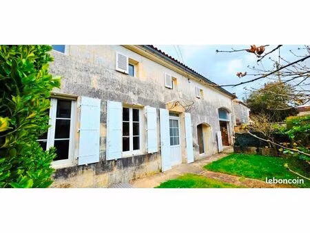 grande maison familiale avec double garage