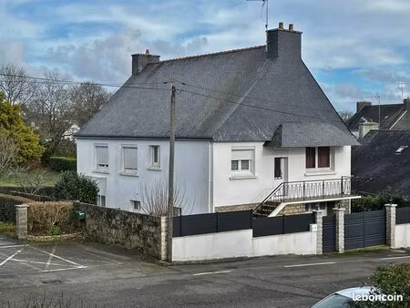 maison 6 pièces 93 m²