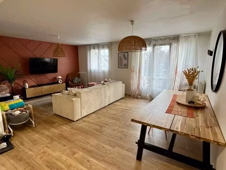 appartement 3 pièces – 79 m² – centre-ville de sannois