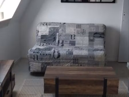 studio meublé 20 m2 4 ème étage avec ascenseur