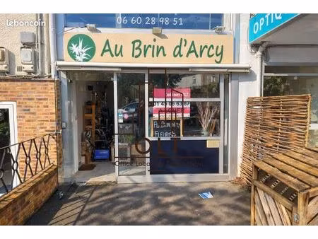 local commercial 71 m² bois-d'arcy