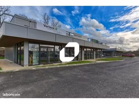 local commercial 135 m²