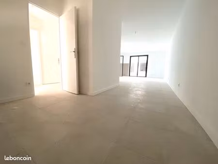 pérols centre - local commercial de 36 m²