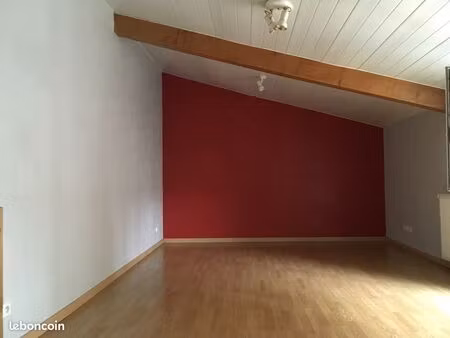 maison f-2 à louer 50 m2