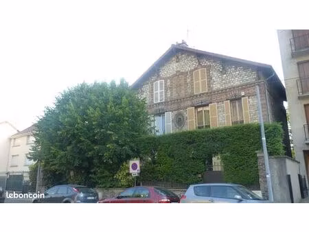 charmant studio a louer