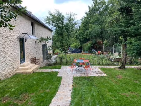 hébergement contre services