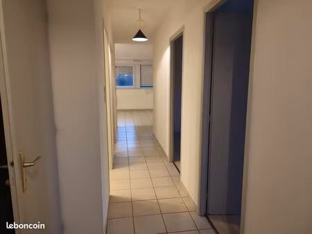 orchamps t3 70m2 état neuf