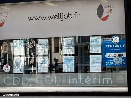 location local commercial