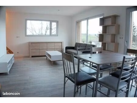 maison montmorot à louer