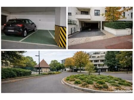 place parking couverte sécurisée – garches buzenval