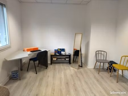 local professionnel crolles espace belle etoile