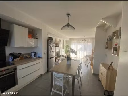 maison t3 jardin et garagr