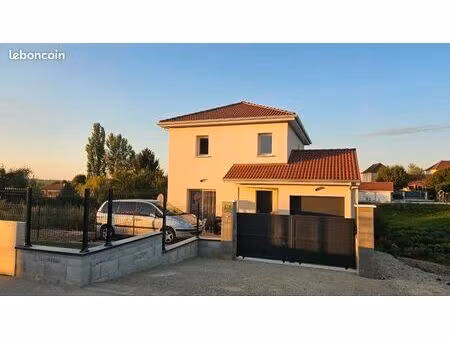 location maison rt 2020 90m2 3 chambres