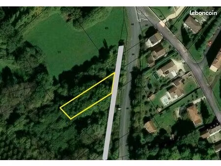 terrain boisé non constructible 1000 m²